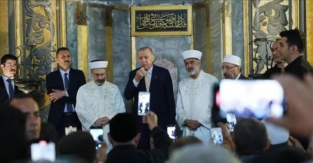 Ayasofya'nın ibadete açılışının 5. yılında Cumhurbaşkanı Erdoğan'dan dikkat çeken mesaj: Ayasofya'nın dirilişini görmeyi bizlere nasip eden Rabb'ime sonsuz şükürler olsun 1