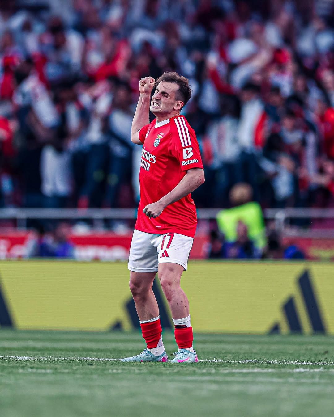Kerem Aktürkoğlu an meselesi! Milli futbolcunun Beşiktaş'a transferinde yeni gelişme 4