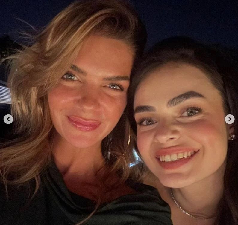 Geleceğe Mektuplar dizisinde Pelin Karahan'ın gençliğini canlandıran oyuncu benzerliğiyle şaşkına çevirdi 3