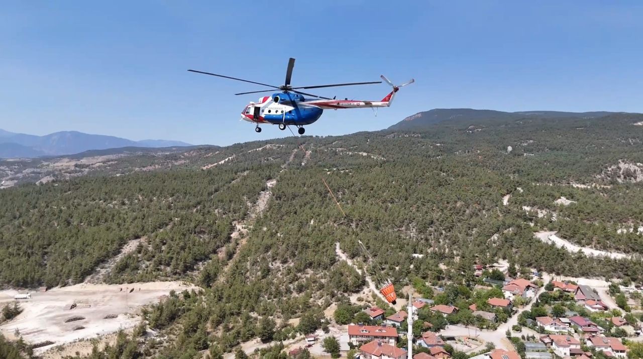 Karabük'te 1.839 vatandaş güvenli yerlere tahliye edildi; 19 köy, 57 mahalle! Alevlerle 5 gündür mücadele 3