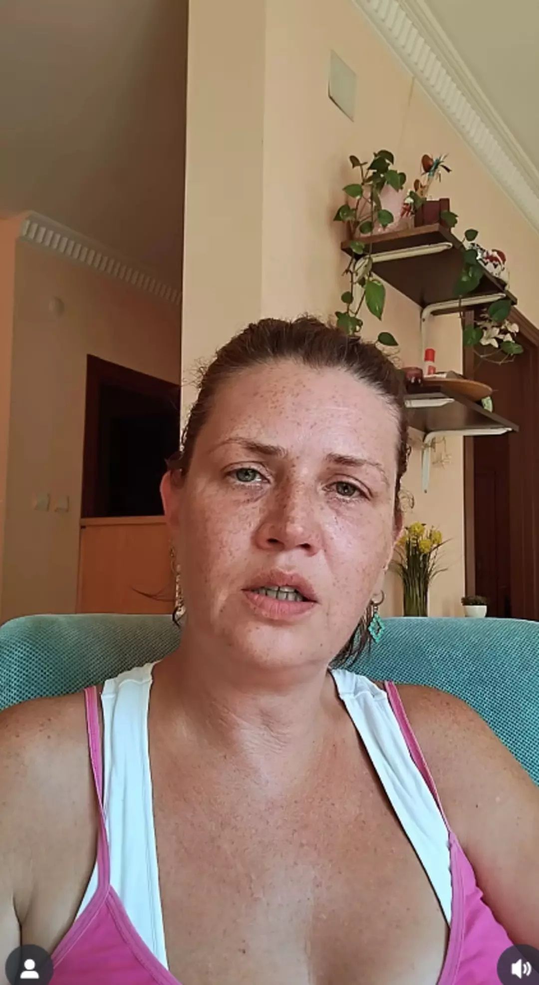 Ünlü manken Doğa Bekleriz yıllar sonra ortaya çıktı: Özge Ulusoy'a bir dolandırıcılık suçlaması daha 2