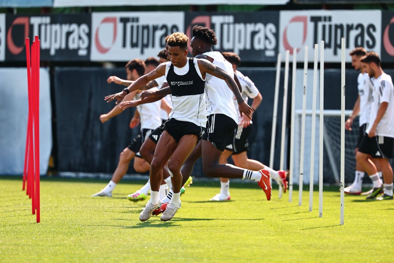 Shakhtar rövanşı öncesi Beşiktaş'ta flaş gelişme... Solskjaer'in yerine Sergen Yalçın iddiası gündem oldu 3