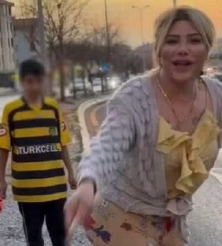Müstehcenlik suçundan hapsi isteniyordu! Mükremin Gezgin beraat etti 1