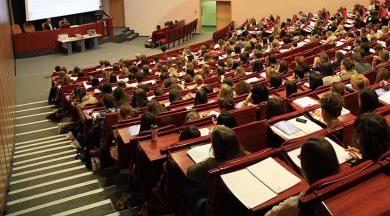 2025-2026 fiyatları cep yakıyor! Özel üniversiteler %80’e varan artışla rekor kırdı 7