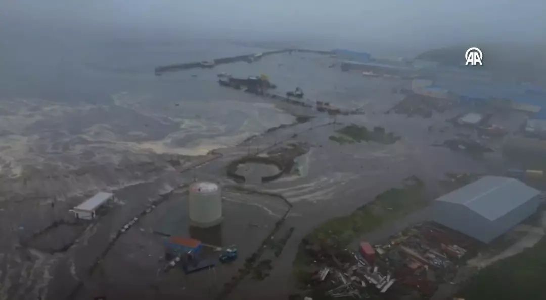 Tsunami Japonya’ya ulaştı: Rusya'daki 8,8’lik deprem kıyı şeridini yuttu, ABD ve Hawaii alarma geçti! 3