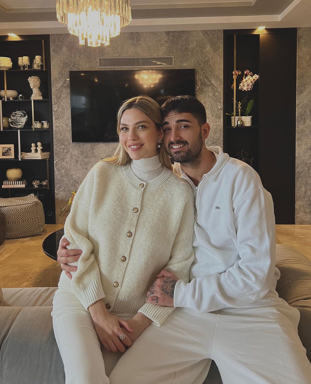 Yasemin Şefkatli'den görümcesi Dilan Çıtak'a imalı paylaşım 6