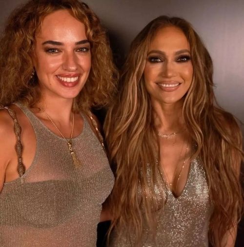 Seda Bakan, Jennifer Lopez ile fotoğraf çektirmek için 1 milyon TL mi ödedi? 2