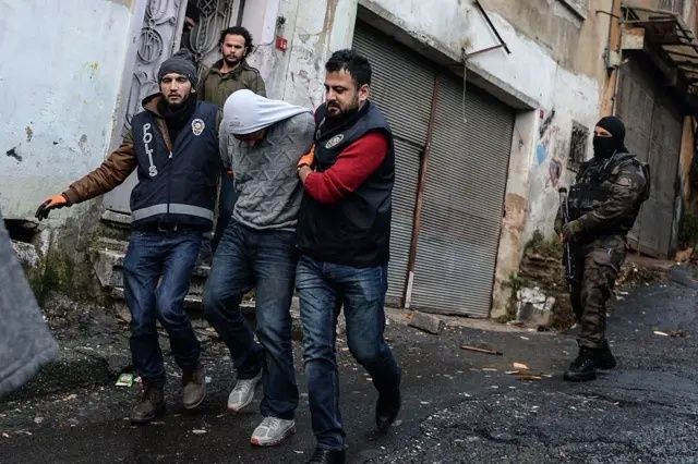 "Türk çetelerin savaşı..." Daltonlar'ın sözde lideri Caner Koçer İspanya'da öldürüldü! Suikastı kim düzenledi? Dikkat çeken paylaşım... 2