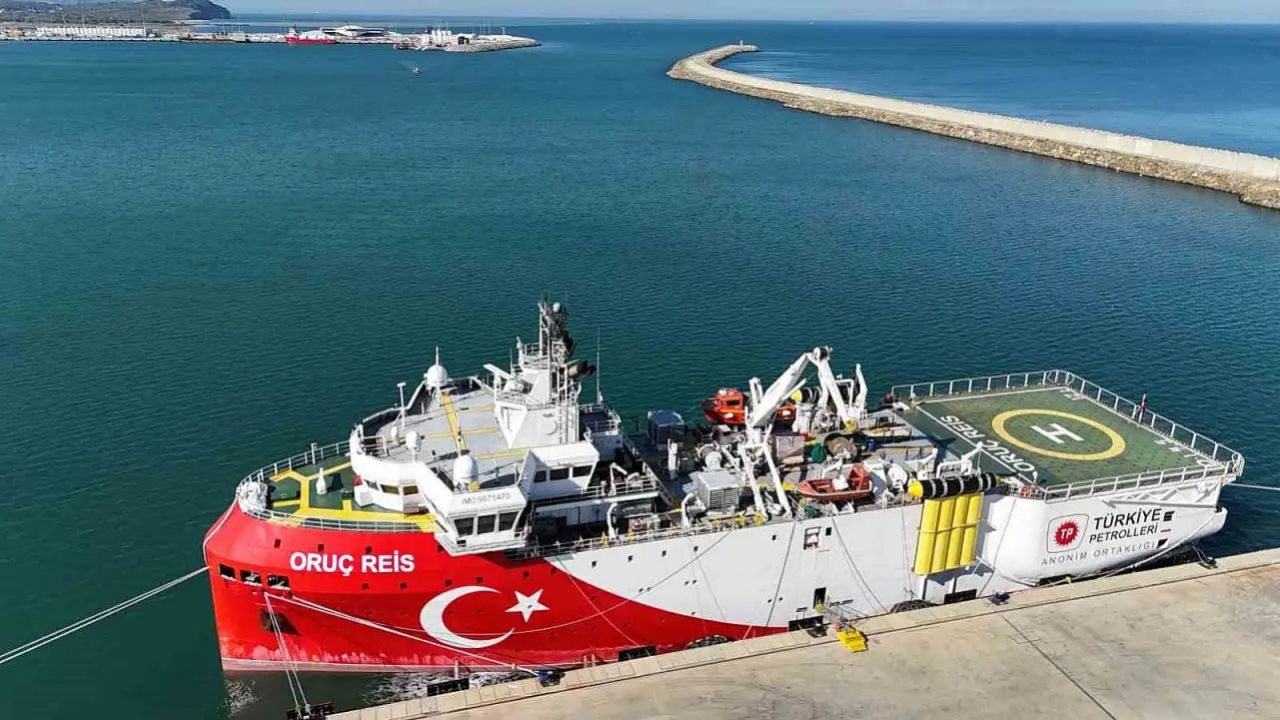 Mavi Vatan'ın yeni kalkanı! TCG Oruç Reis göreve başladı 4