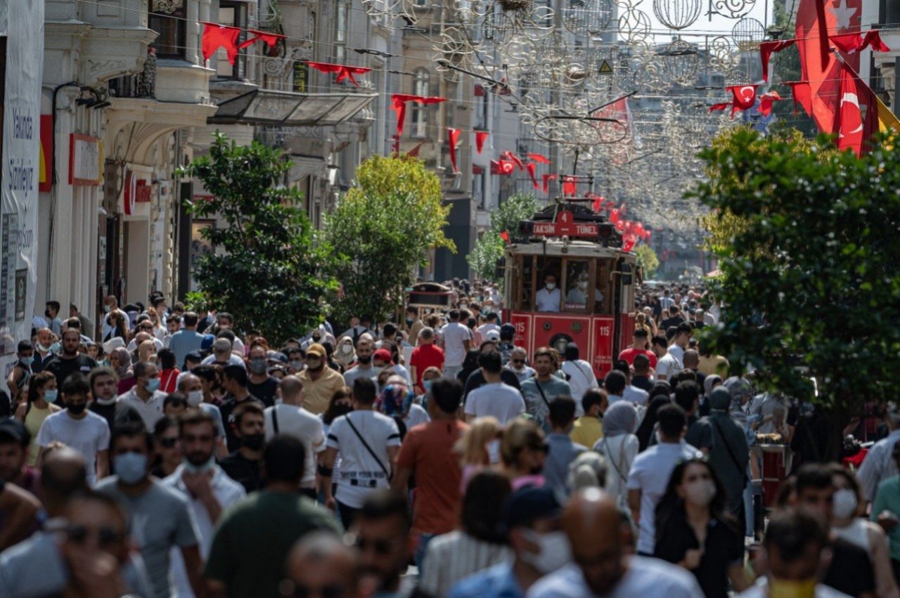 1 yılda yüzde 45 arttı! İstanbul'da yaşamanın maliyeti 100 bin TL'ye yaklaştı 5