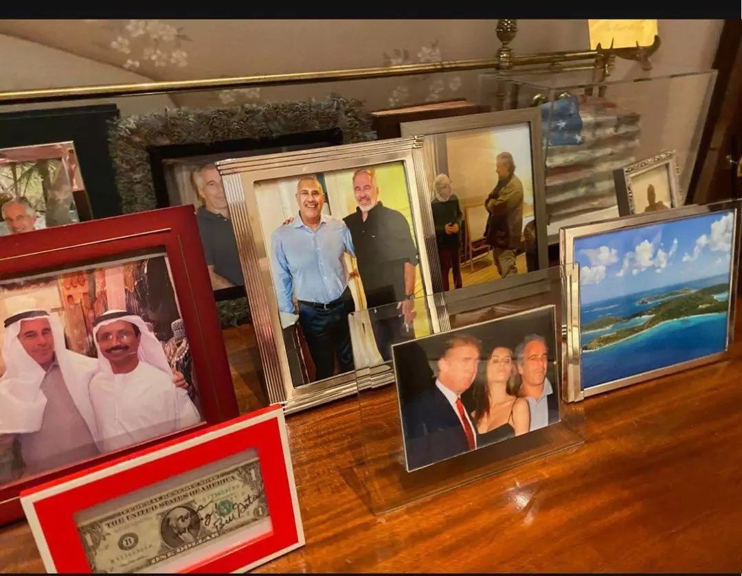 Musk, Muhammed Bin Selman, Papa… Pedofili milyarderi Epstein'ın evinden çıkan fotoğraflar şoke etti! 4