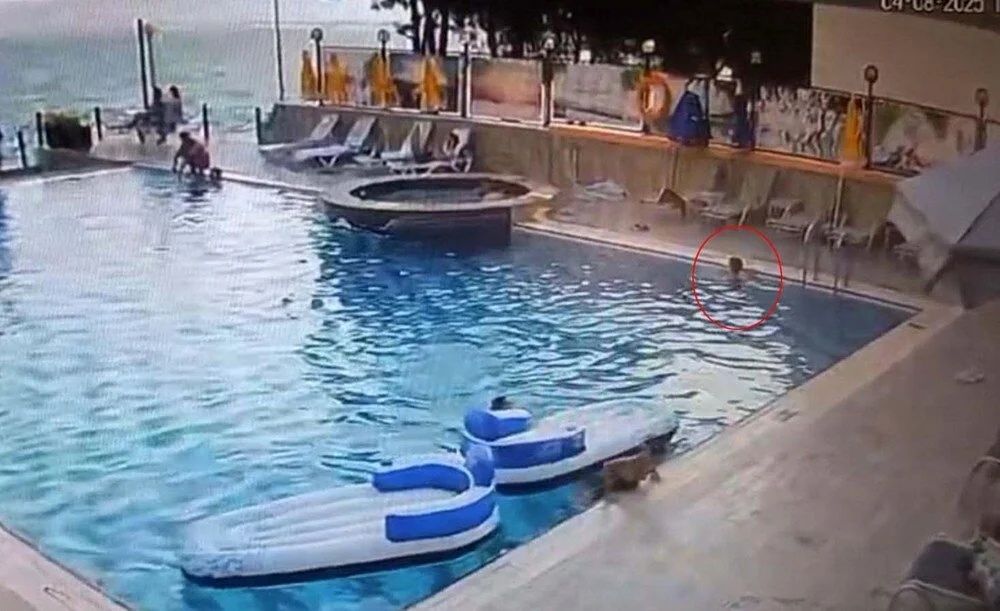 Muğla’da ihmal can aldı! Sadece 9 yaşındaydı… Tatilde havuzda yalnız kaldı, hayatını kaybetti! Minik Ali'nin çırpınışını kimse görmedi! 5