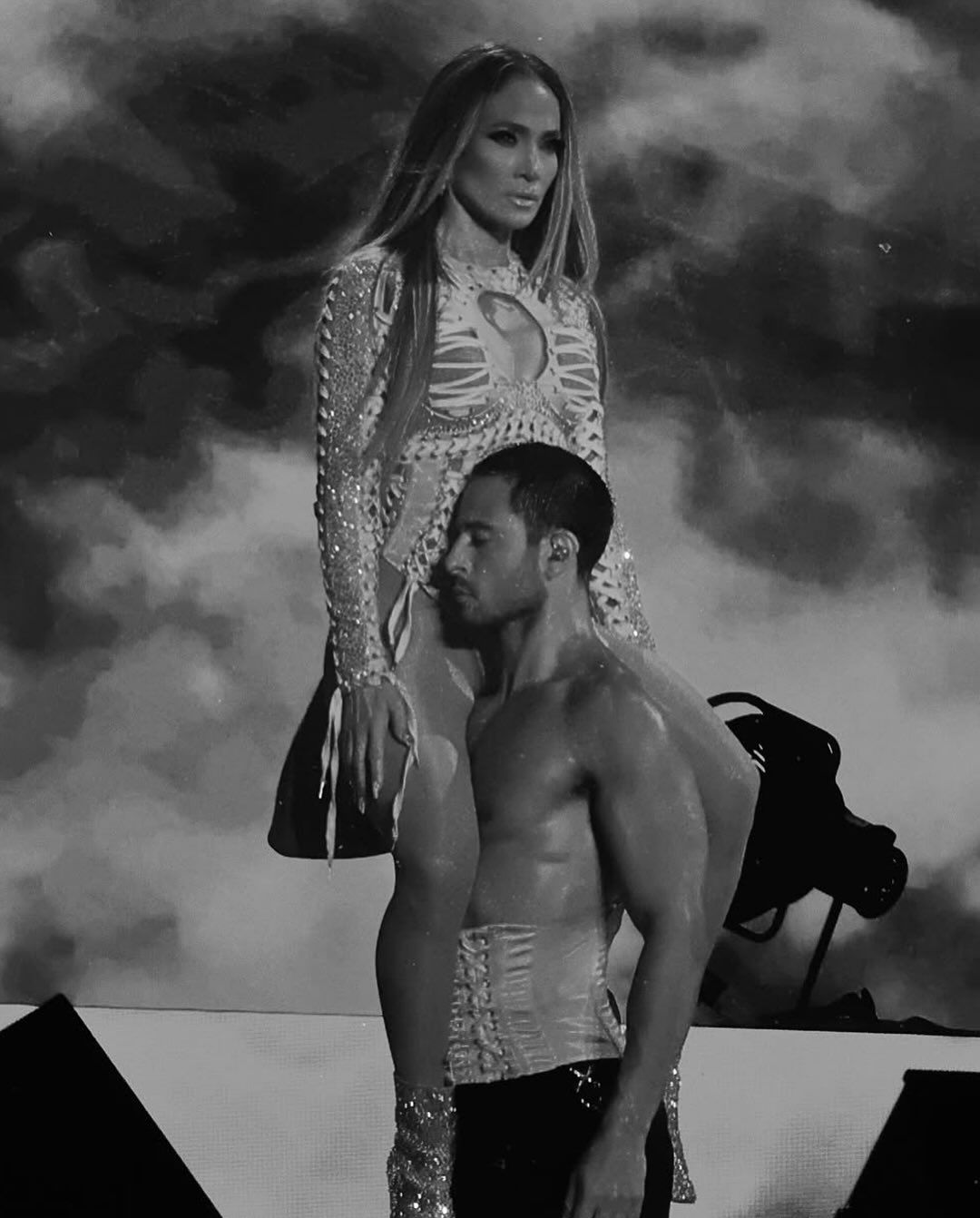 Jennifer Lopez'i 'Doluyuz' diyerek mağazaya almayan çalışan hakkında karar verildi! 3