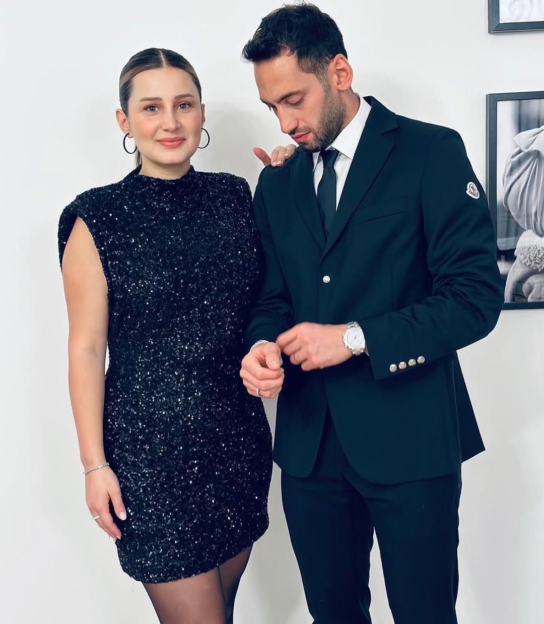 Hakan Çalhanoğlu ve eşinden Uganda'daki yetimlere gıda ve sağlık yardımı! 2