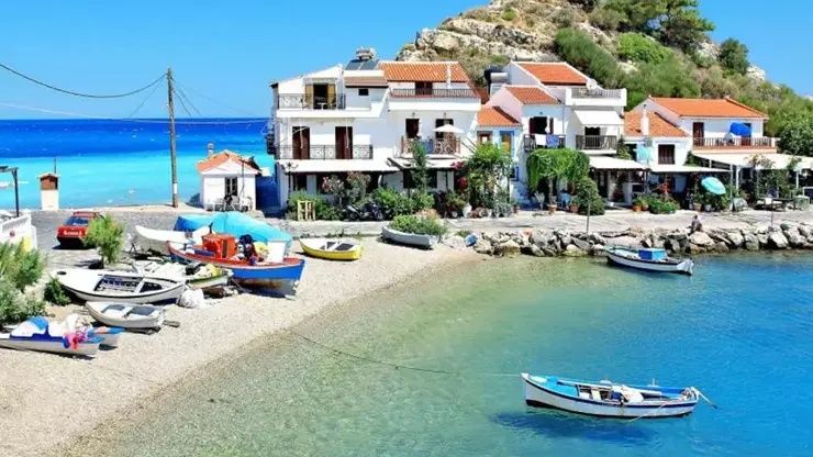 Ege’nin saklı cenneti Sığacık: Tarih, deniz ve lezzet bir arada 8