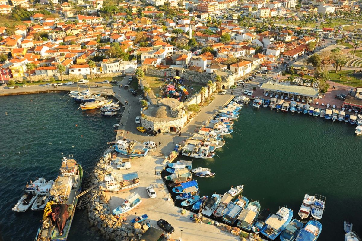 Ege’nin saklı cenneti Sığacık: Tarih, deniz ve lezzet bir arada 3
