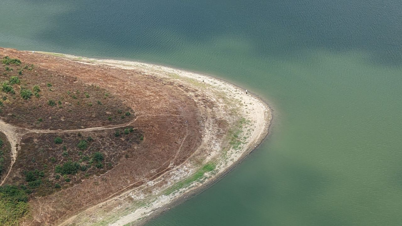 İstanbul barajlarının yarısı artık boş; doluluk oranı yüzde 50'nin altına indi 7