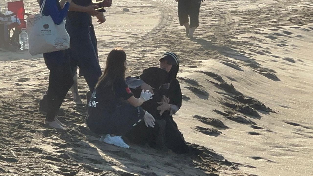 16 yaşındaki Efe Sevinç, Sakarya Karasu'da denizde boğularak can verdi! Mattia Ahmet Minguzzi'nin yakın arkadaşı çıktı... 10