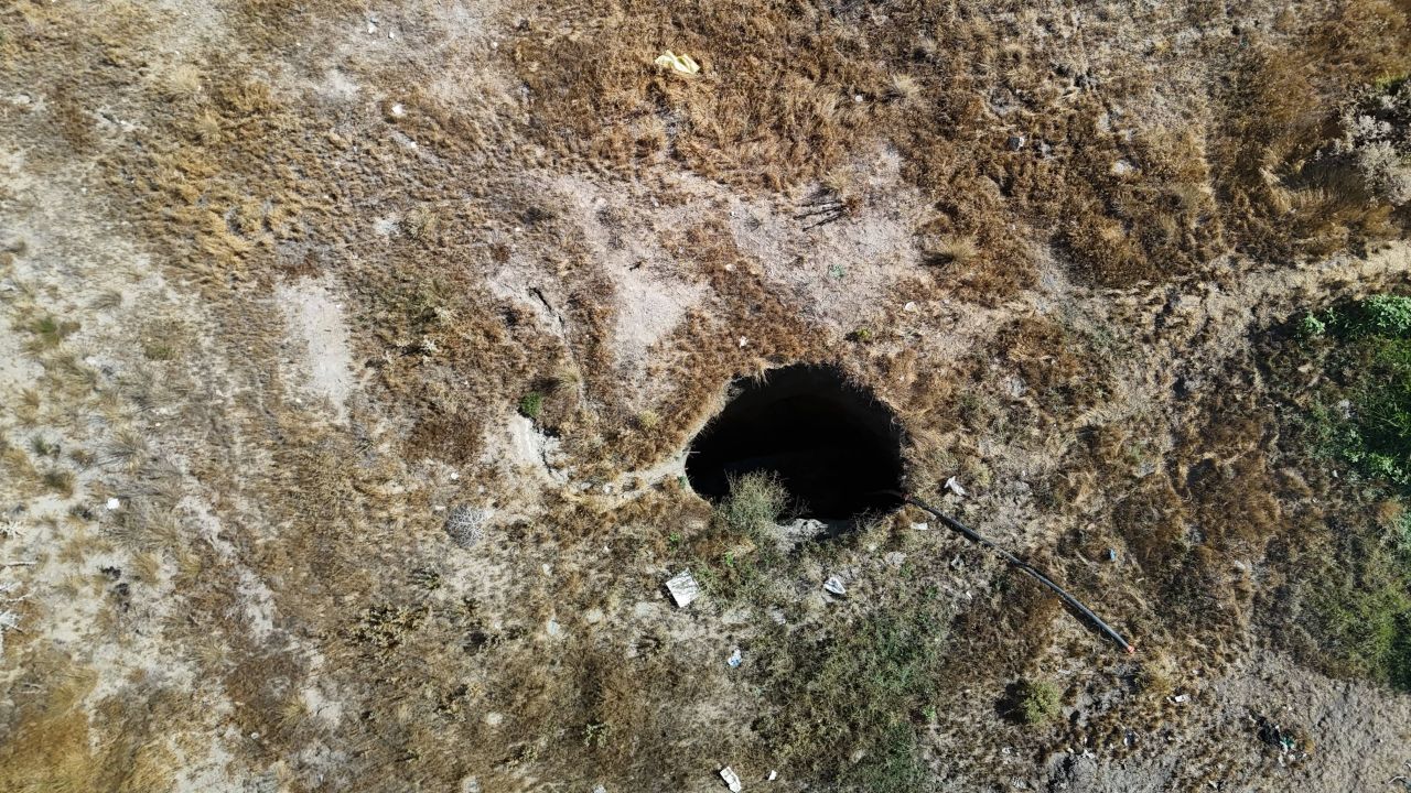 Balıkesir depremi sonrası oldu! Eskişehir'de ürküten görüntü! Bir anda ortaya çıktı! Adeta bir dev! 4
