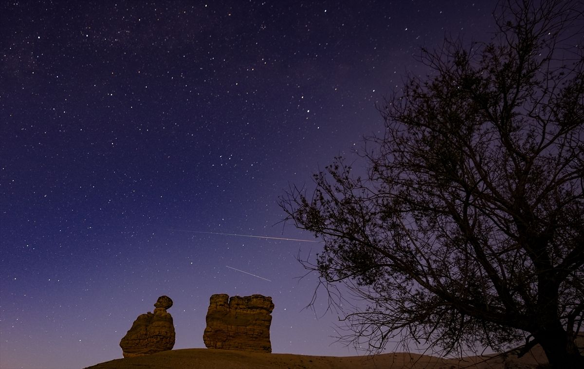 Türkiye'nin dört bir köşesinden meteor yağmurunun büyüleyici kareleri 16