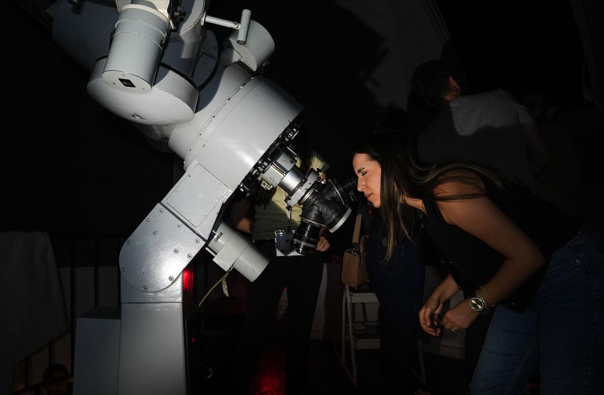 Türkiye'nin dört bir köşesinden meteor yağmurunun büyüleyici kareleri 42