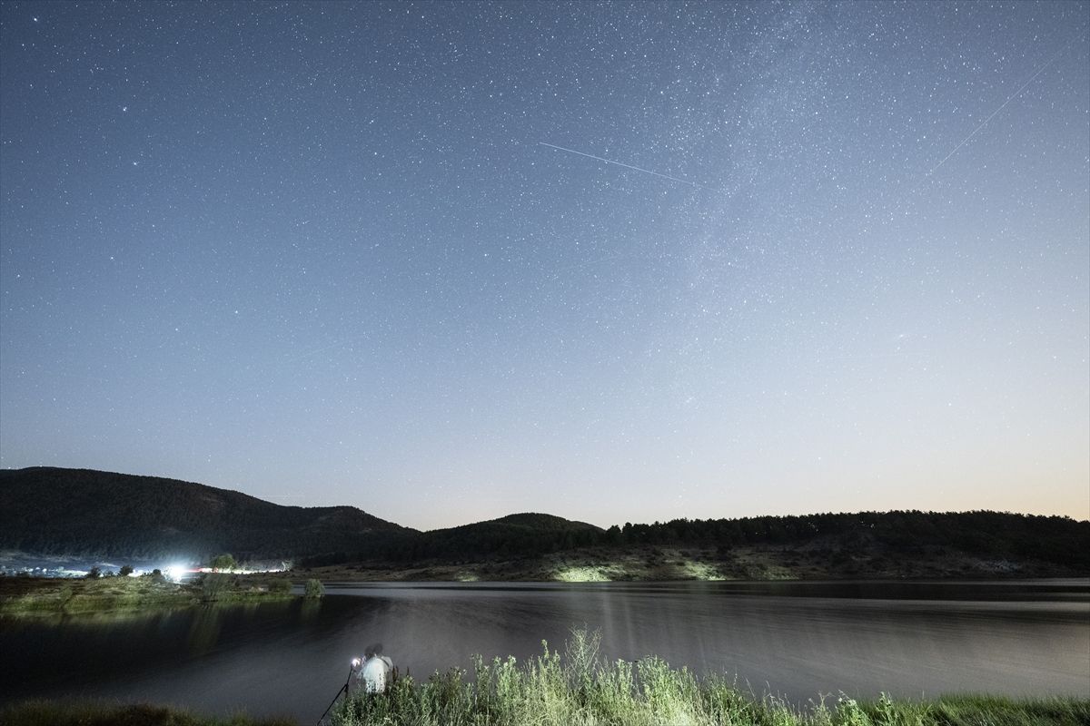 Türkiye'nin dört bir köşesinden meteor yağmurunun büyüleyici kareleri 45