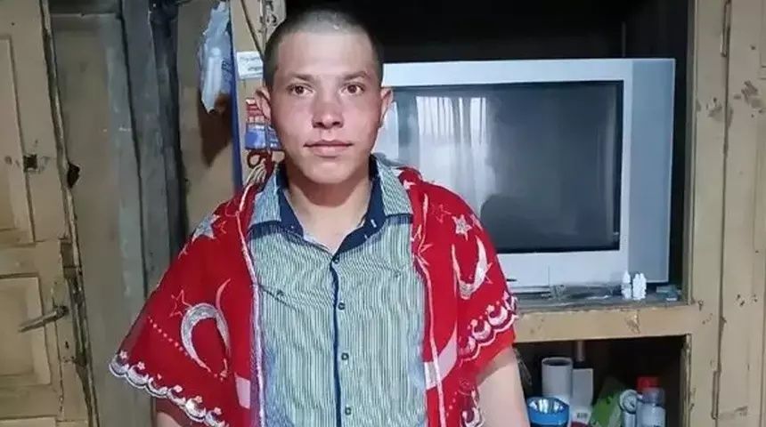 “Sadece garibanlar mı gider askere” demişti… Türkiye’nin konuştuğu asker İbrahim Çetin, acı haberle yıkıldı! 1