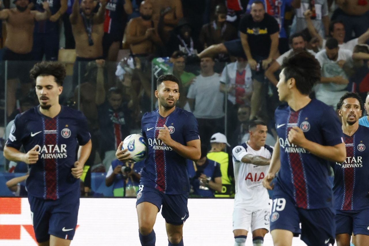 Nefes nefese bir final… 90+4’te mucize geri dönüş! Süper kupa penaltılarla Paris’e gitti! 1