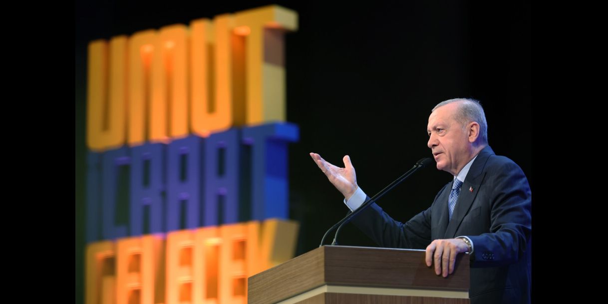 AK Parti 24 yaşında... 24 yıl, 15 seçim zaferi, değişmeyen lider: Recep Tayyip Erdoğan! “Erdemliler Hareketi”nden Türkiye’nin en uzun süre iktidarda kalan partisine 2