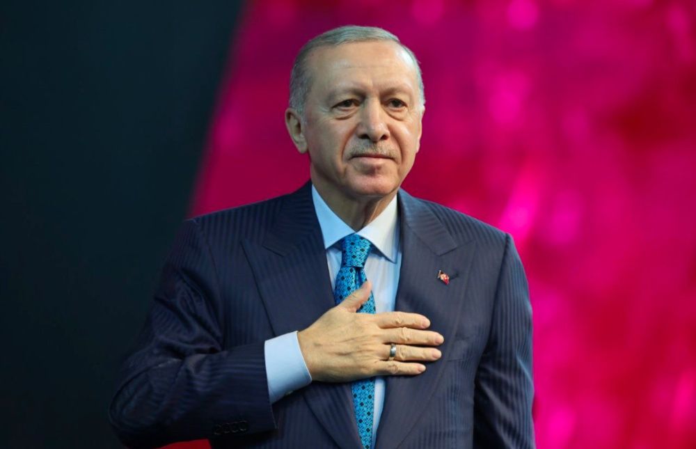 AK Parti 24 yaşında... 24 yıl, 15 seçim zaferi, değişmeyen lider: Recep Tayyip Erdoğan! “Erdemliler Hareketi”nden Türkiye’nin en uzun süre iktidarda kalan partisine 1