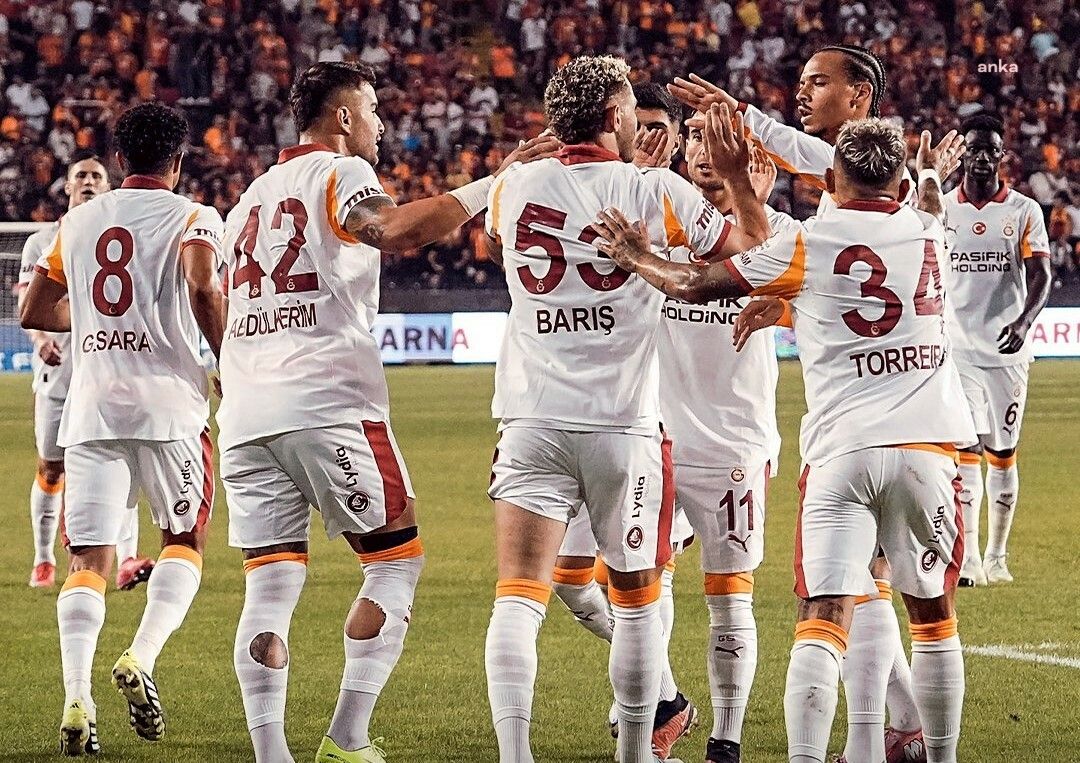 Galatasaray'ın Fatih Karagümrük maçı ilk 11'i belli oldu! Icardi ve Osimhen için karar verildi 2