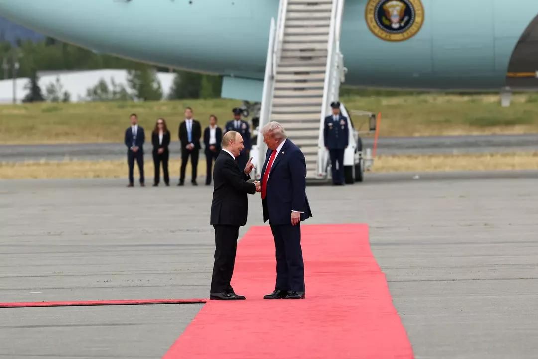 Alaska zirvesinden ateşkes çıkmadı! Putin yemek bile yemeden ayrıldı! Trump, FOX News'e konuştu: 10'da 10 görüşme! 1