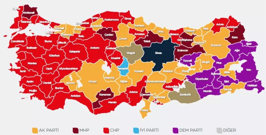 CHP, DEM, İYİ Parti, Saadet ve DEVA’dan sürpriz transferler! 31 Mart sonrası siyasi harita değişti: 56 belediye başkanı AK Parti’ye geçti 4