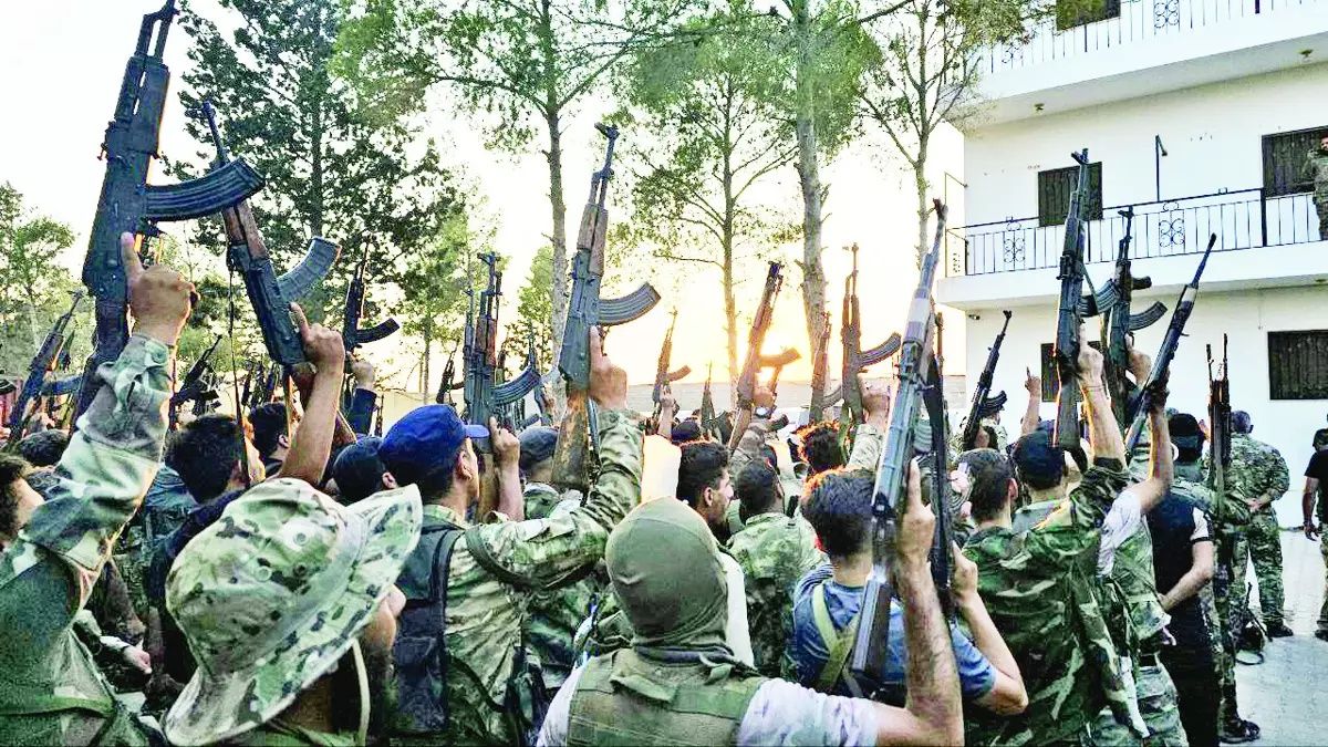 Şam yönetiminden SDG’ye operasyon hazırlığı: 50 bin asker Rakka ve Deyrizor’a sevk edildi! 5