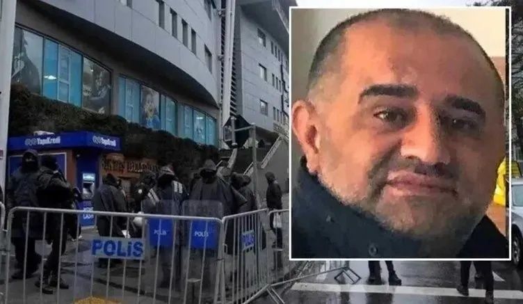 Ruhsatsız silahlar, seri atış aparatları, çelik yelek… İBB'deki yolsuzluk çetesinden kiralık katil planı deşifre oldu! Talimatı veren sır avukat aranıyor! 2