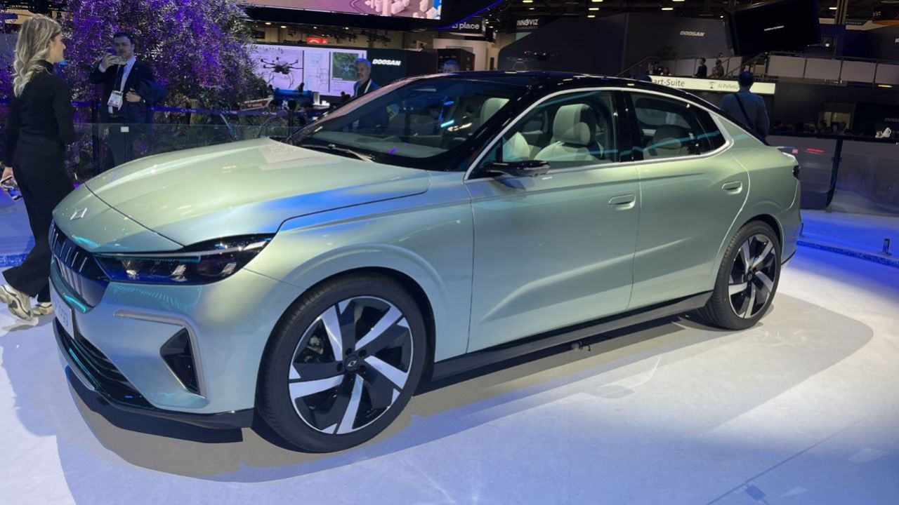Togg T10F sedan bomba gibi geliyor! Tesla’yı geride bırakan 623 km menzil 3