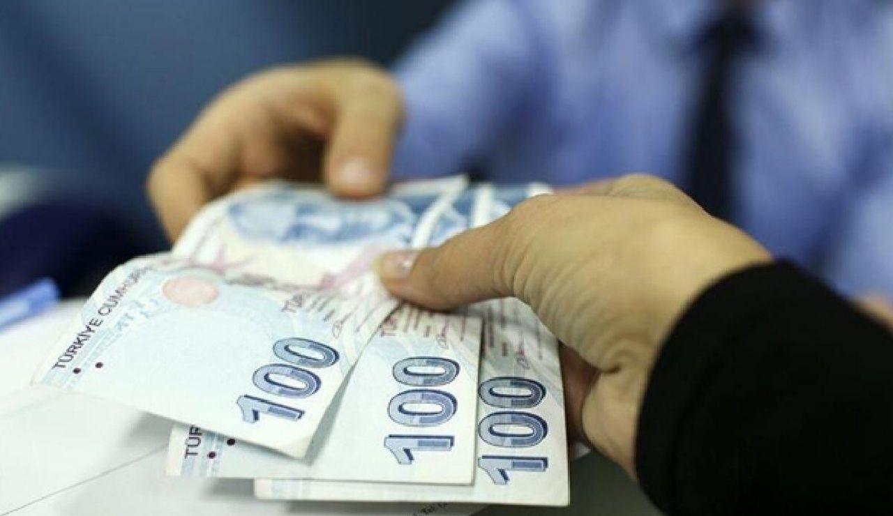 Özlem Çerçioğlu'ndan ilk hamle! Belediye çalışanlarına yüzde 23 zam yaptı 1