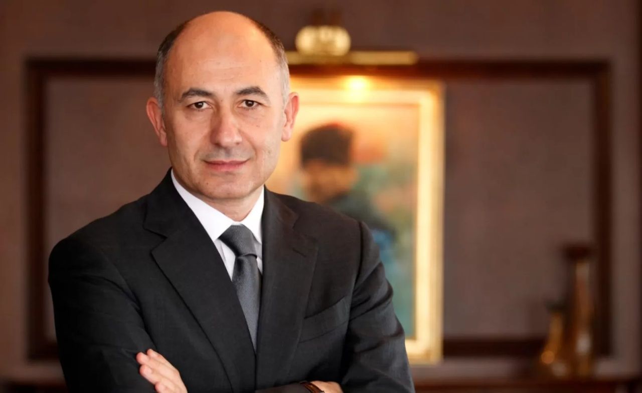 Selçuk ve Haluk Bayraktar ilk 2'de! İşte en çok vergi veren isimler... 5