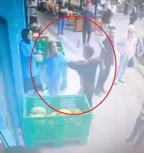 Eski sevgilisini çalıştığı markette darp etti! Engel olmaya çalışan müşteriyi bıçakladı! Mahkemeden şaşırtan karar 1