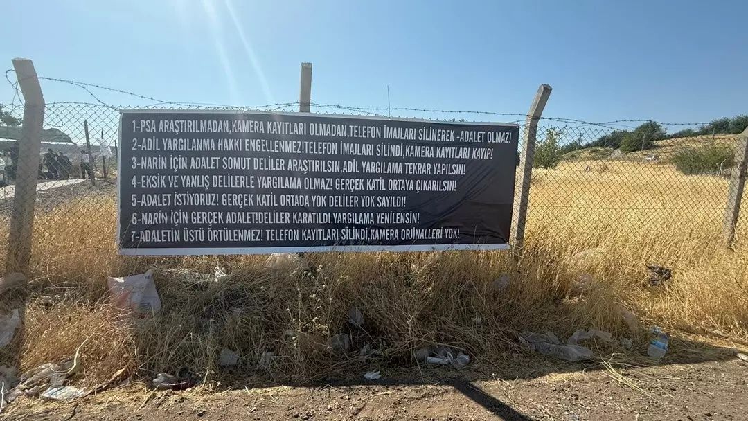 Narin 1 yıl önce bugün kaybolmuştu... Anne Yüksel Güran cezaevinde babaya ne dedi? Kolu kırılan Arif Güran açıkladı... 4