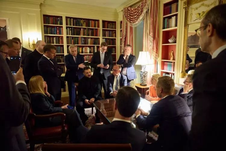 Avrupa liderleri “kuş beyinli” diplomasiyle mi hareket ediyor? İngiliz The Guardian’dan Trump analizinde sert eleştiri! 7