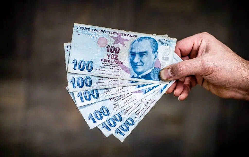 Hükümet %11 zam önerdi, Memur-Sen %88 istedi! Memur ve emekli zammında kritik gün! Kamu Hakem Kurulu ikinci kez toplanıyor 1