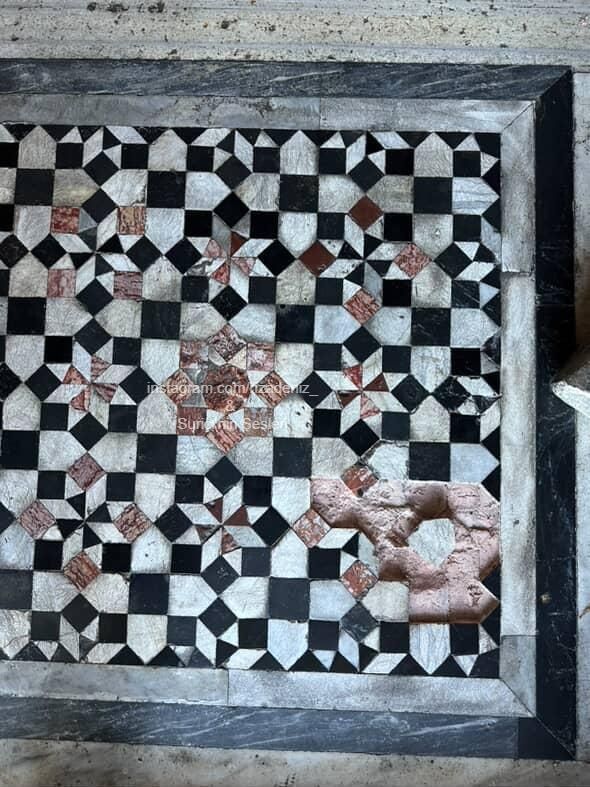 Mimar Sinan’ın emaneti Süleymaniye Camii'nde hırsızlık skandalı! Mozaikler anahtarla sökülmüş... 2
