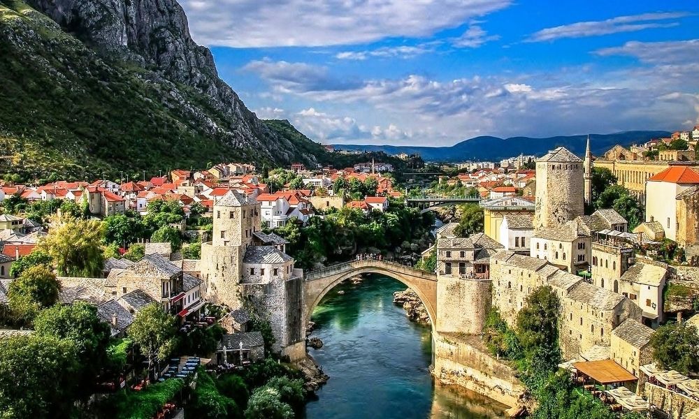 Ailecek tatil planı mı yapıyorsunuz? İşte en güvenli ve huzurlu ülkeler! 7