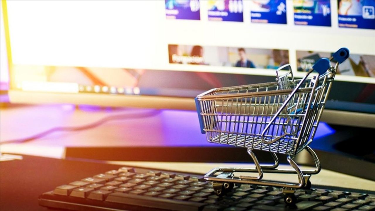 Ticaret Bakanlığı'ndan net açıklama! İnternetten gümrüksüz alışveriş kaldırılıyor mu? 5