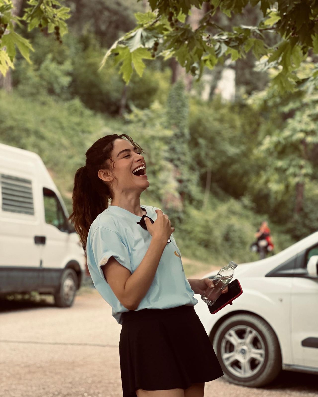 Dolandırıcıların hedefi oldu! Ünlü oyuncu Belçim Bilgin'in bir telefonla 80 bin TL'si gitti 5