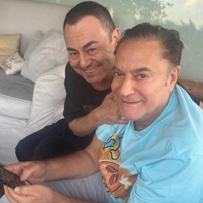 Mehmet Ali Erbil nikahın ertesi sabahı canlı yayın açıp takı topladı 2