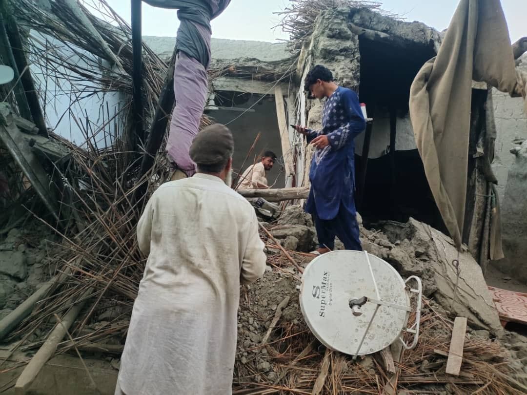 Afganistan’ı yerle bir eden depremde bilanço ağırlaşıyor! 622 ölü, bin 555 yaralı... Enkaz altında insanlar var! 1