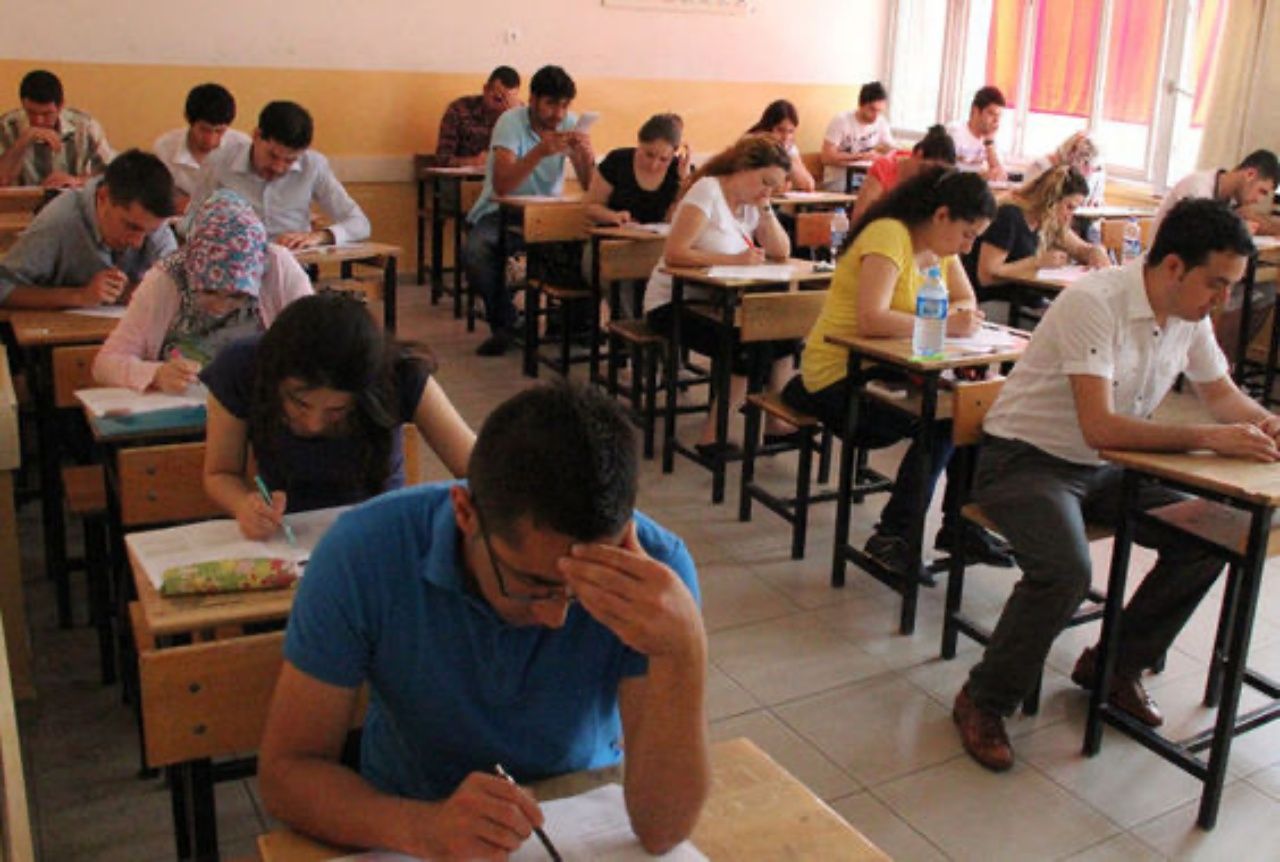 Açıköğretim kayıtları cep yakıyor! 2025-2026 AÖF harç ücretleri açıklandı 5