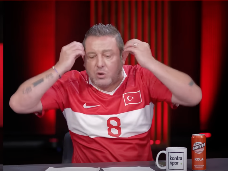 Nihat Kahveci İbrahim Hacıosmanoğlu'na canlı yayında ateş püskürdü: "Topu görse karakola götürür, futboldan bihaber!" 3